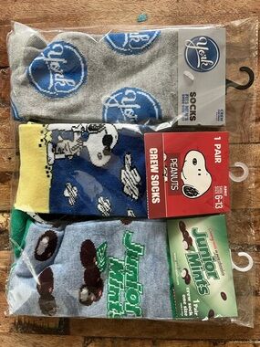 3 pr Bundle NWT York Peppermint Pattie Junior Mints & Snoopy Socks Candy Peanuts